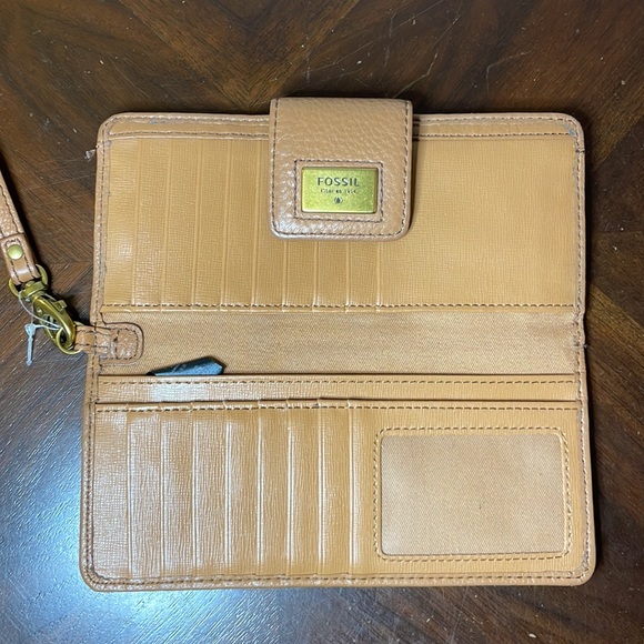 Fossil Wallet - Brown - Picture 3 of 5